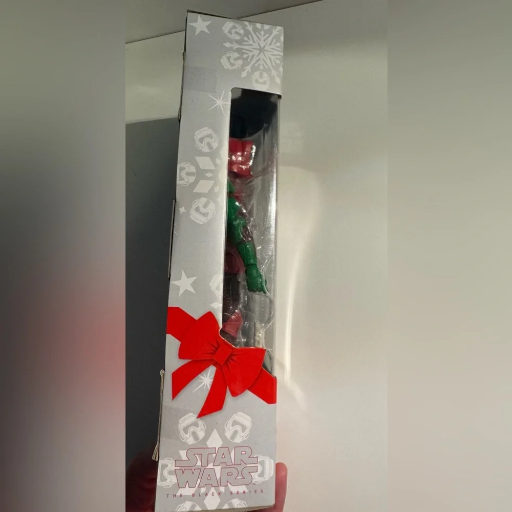 Star Wars Black Series Holiday Edition Scout Trooper - Picture 3 of 8